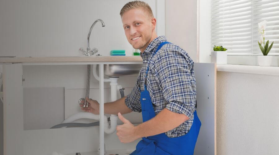 Burst Pipe Emergency Service in Bernie, MO